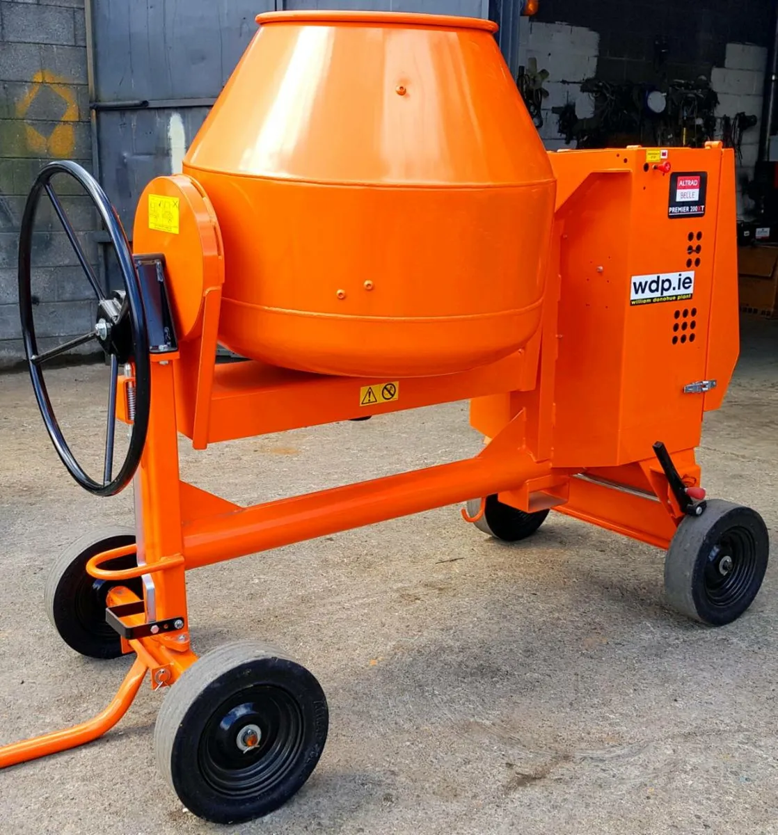 Belle 200xt cement mixer - Image 2