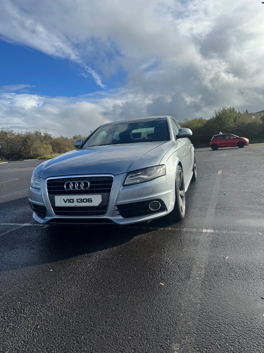Audi A4 s line 2009 - Image 1
