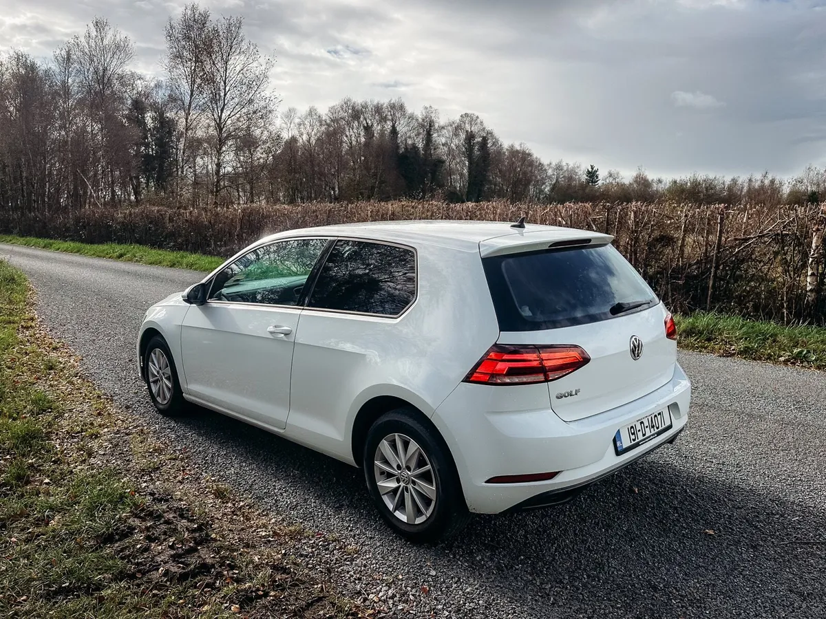 Volkswagen Golf 2019 - Image 1
