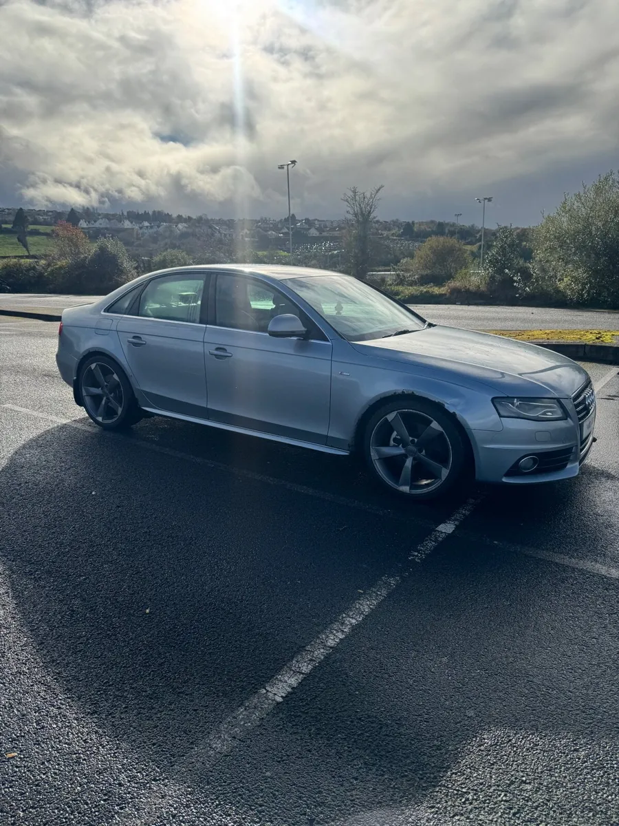 Audi A4 s line 2009 - Image 4