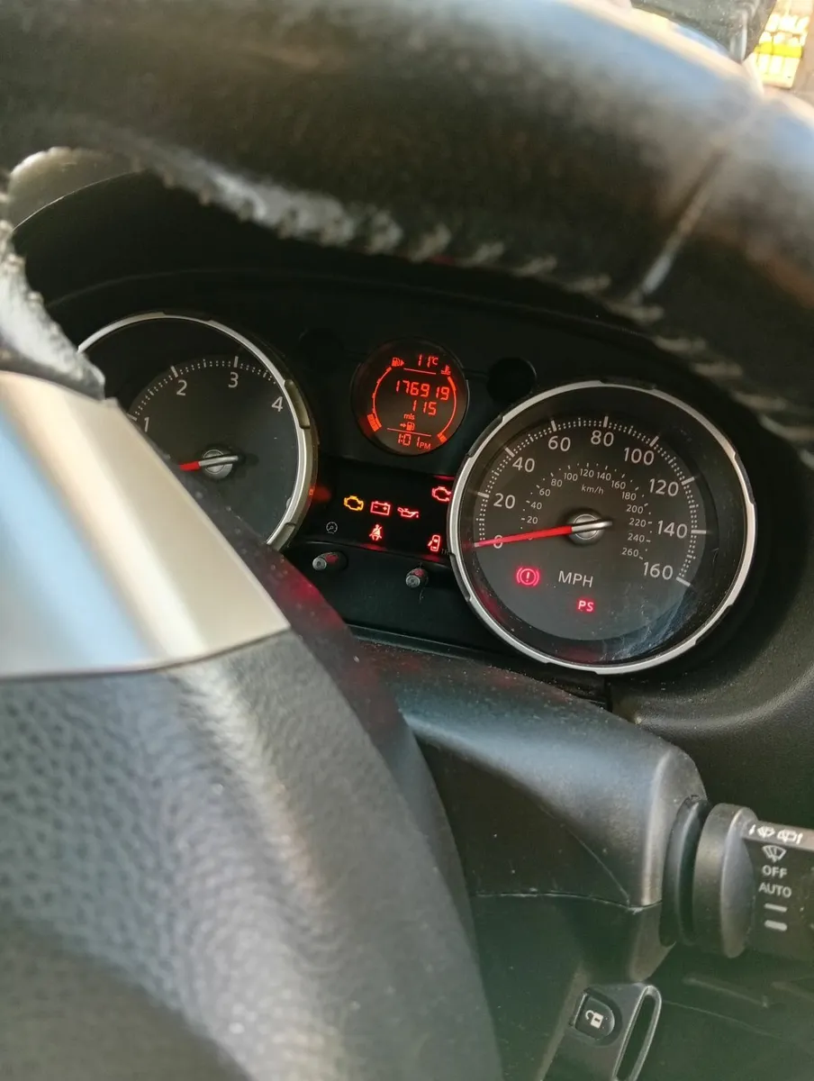 Nissan Qashqai 2009 - Image 1