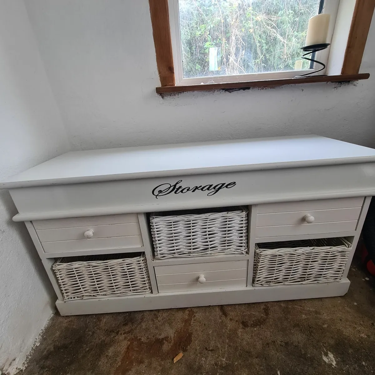 Storage unit - Image 1