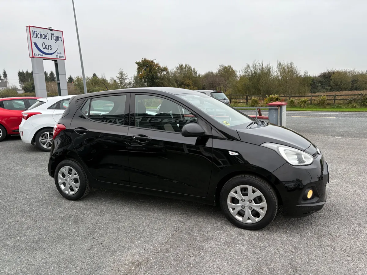 Hyundai i10 1 owner FSH only 50k kms 142 - Image 4