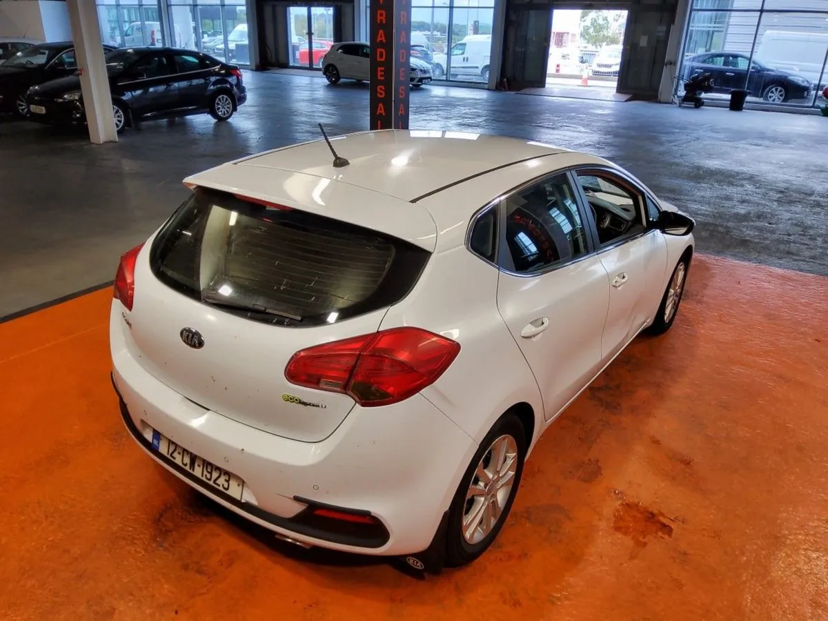 Kia Ceed 1.6 TX Diesel - Image 3
