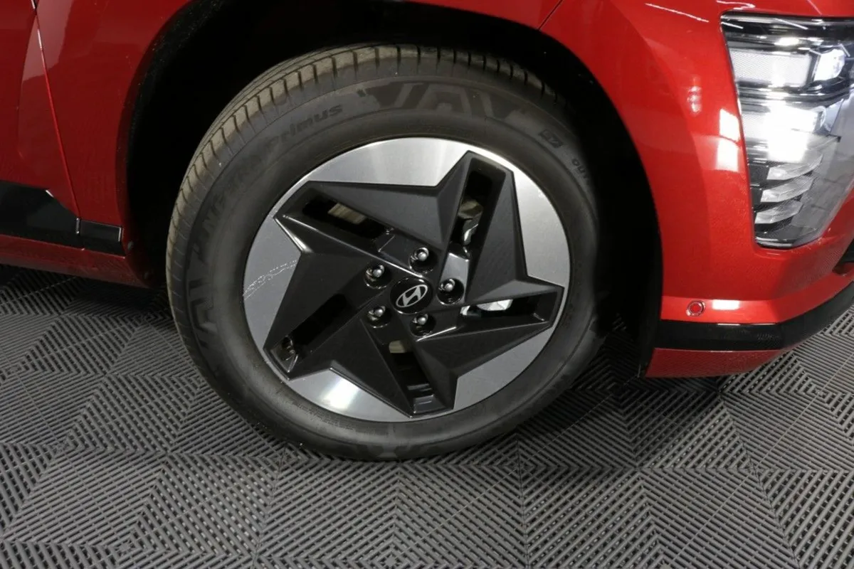 Hyundai Kona Electric Platinum 65 Kwh- New 2026 O - Image 4