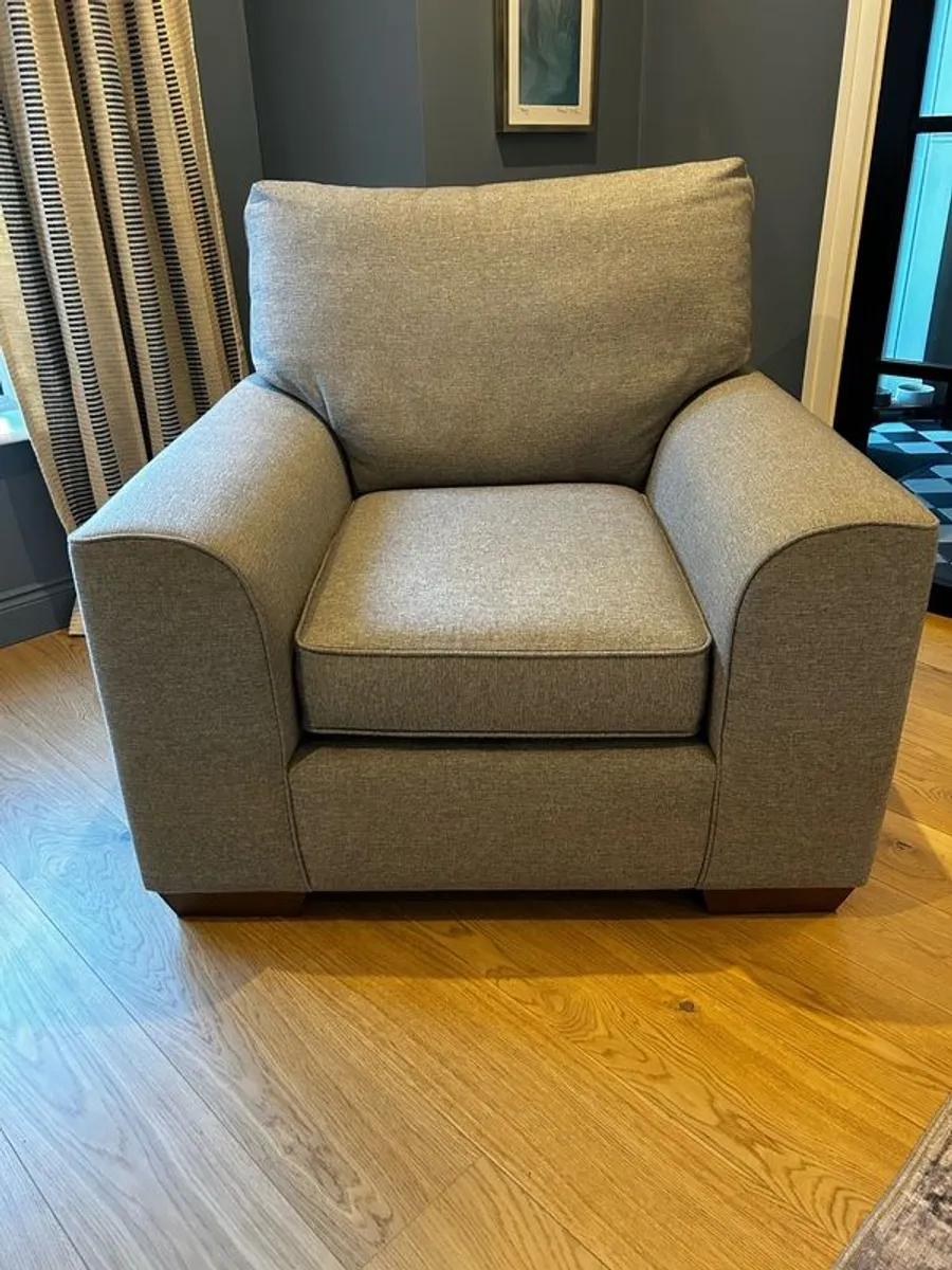 Sofa & Chairs - Image 3