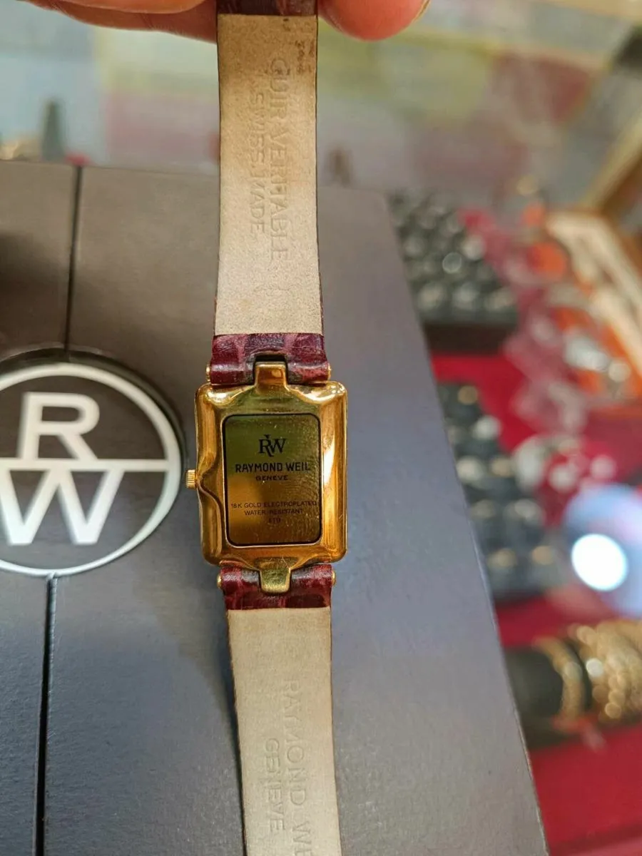 Burgundy Raymond Weil Othello Ladies Watch - Image 3