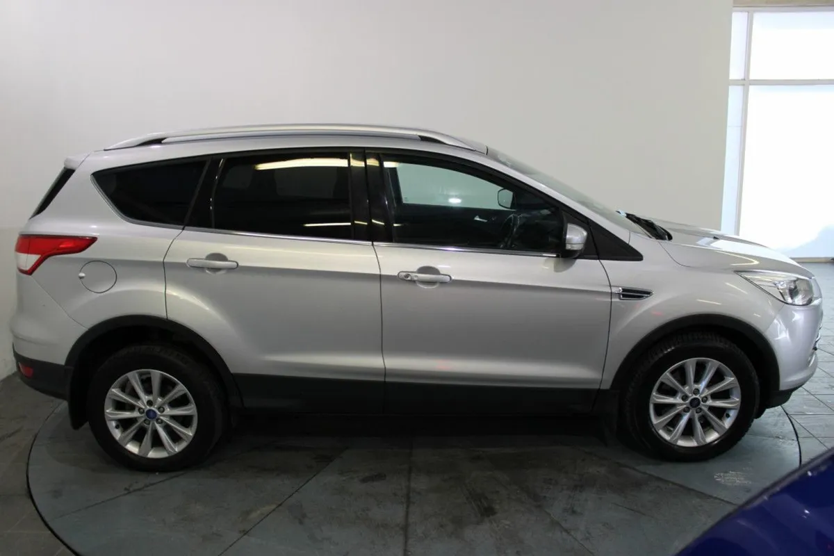 Ford Kuga Titanium 2.0td M6F - Image 2