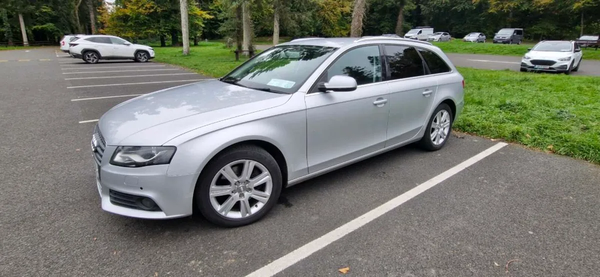 2011 Audi A4 Avant - Image 1