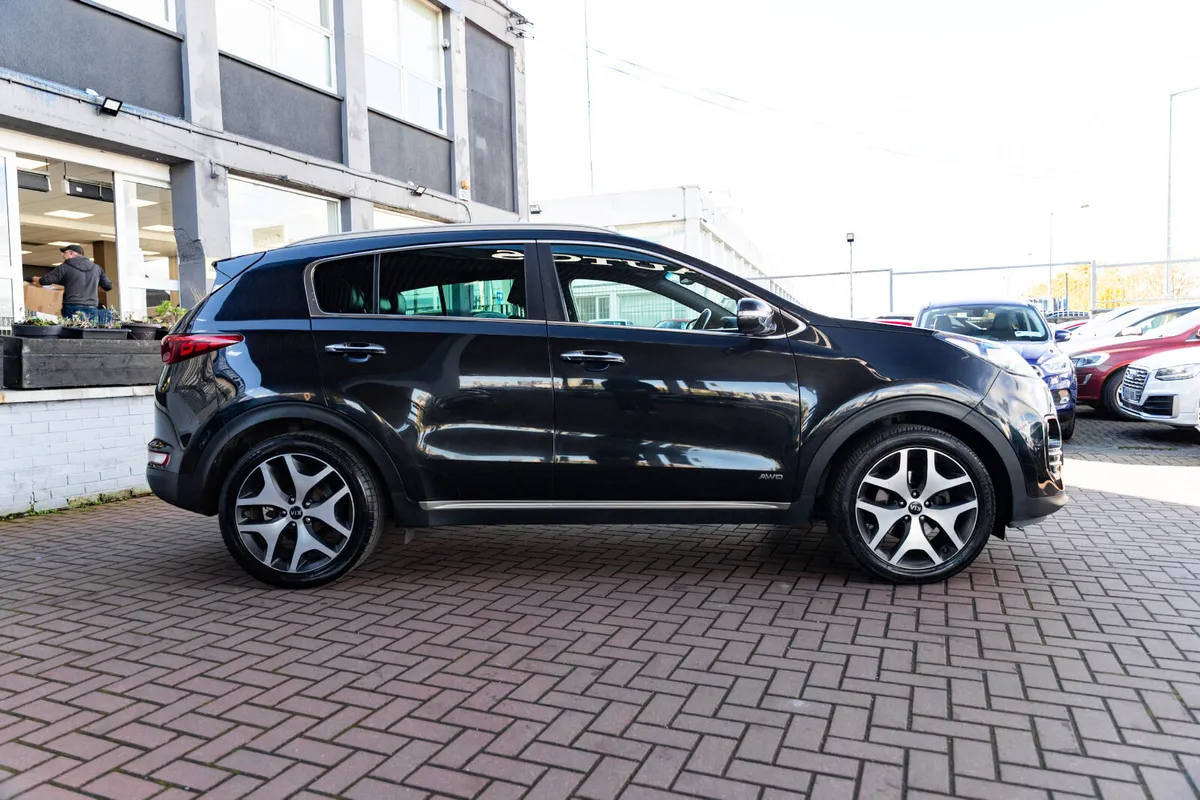 Kia Sportage 2017 - Image 2