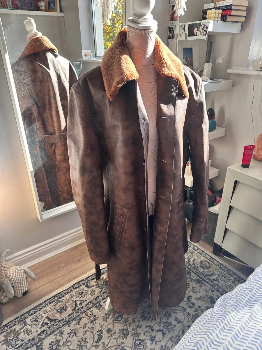 New Hugo Boss leather trench coat. - Image 2