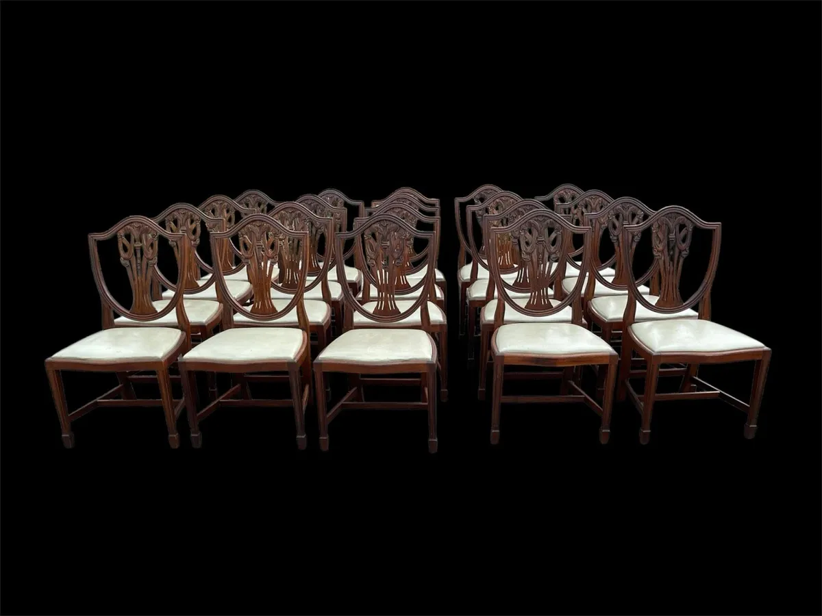 Set of 20 regency mahogany dining chairs - Image 3