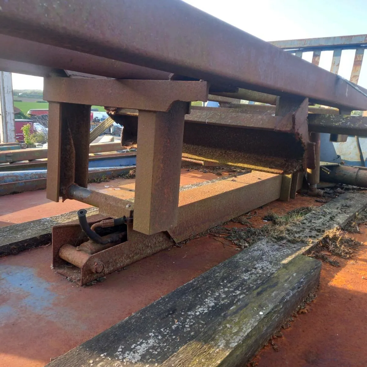 Tilt and slide - Image 4