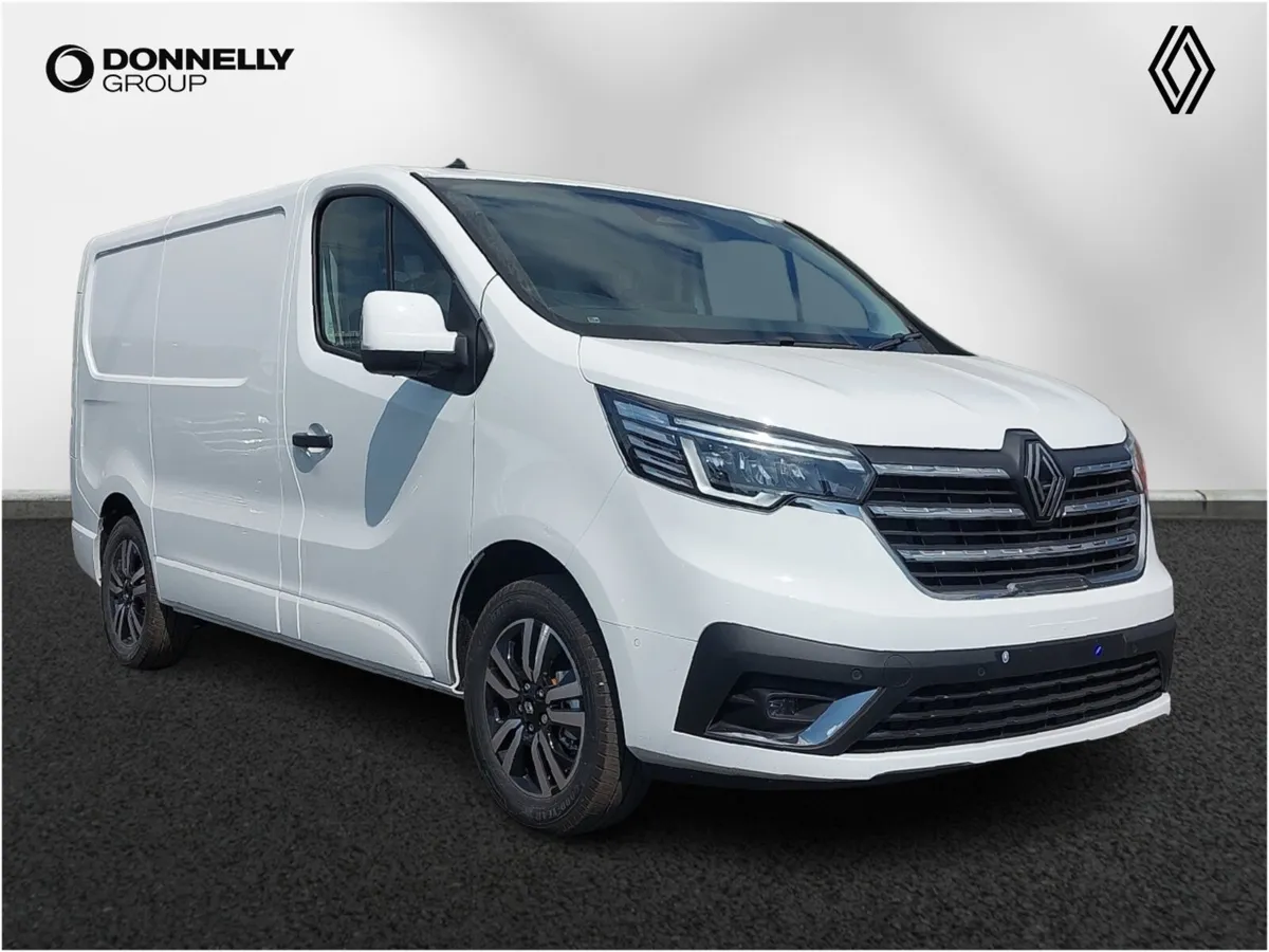Renault Trafic Swb Diesel Extra Sport - Image 1