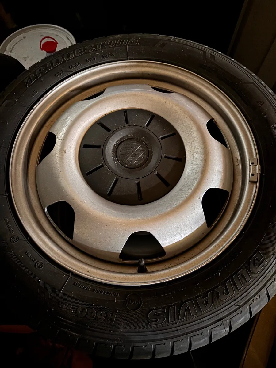 Brand New Genuine 17” Transporter Steel Rims & Tyr - Image 3