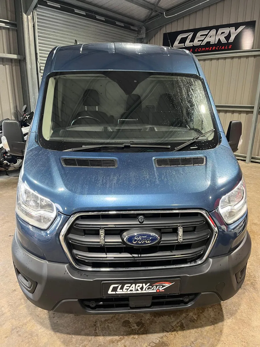 Fully Equipped Utilities Compressor Van - Image 3