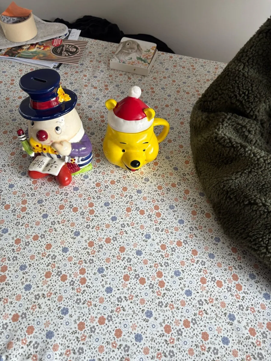 2 children  ornaments I money box and 1 - Image 3