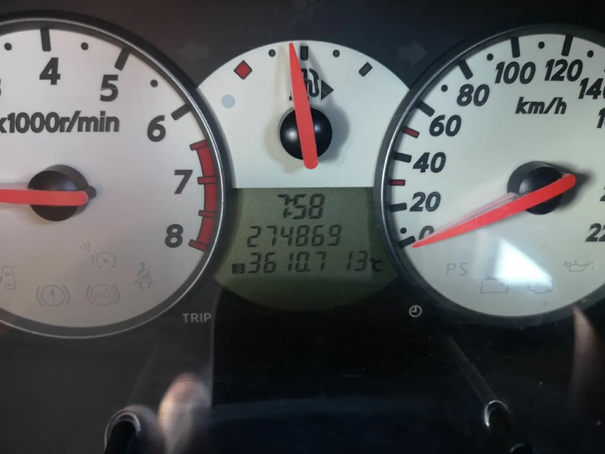 Nissan Micra 2009 - Image 2