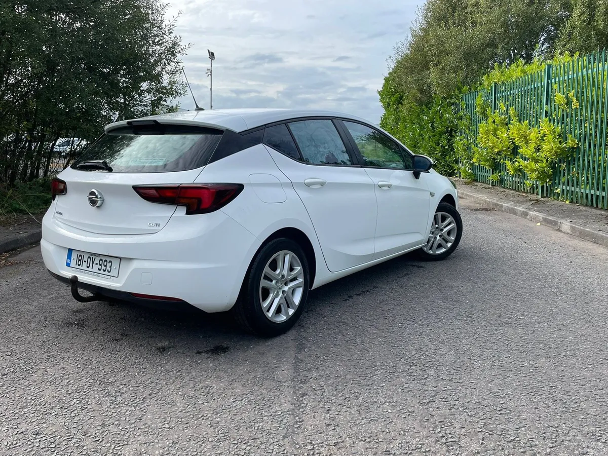 Opel Astra van - Image 4