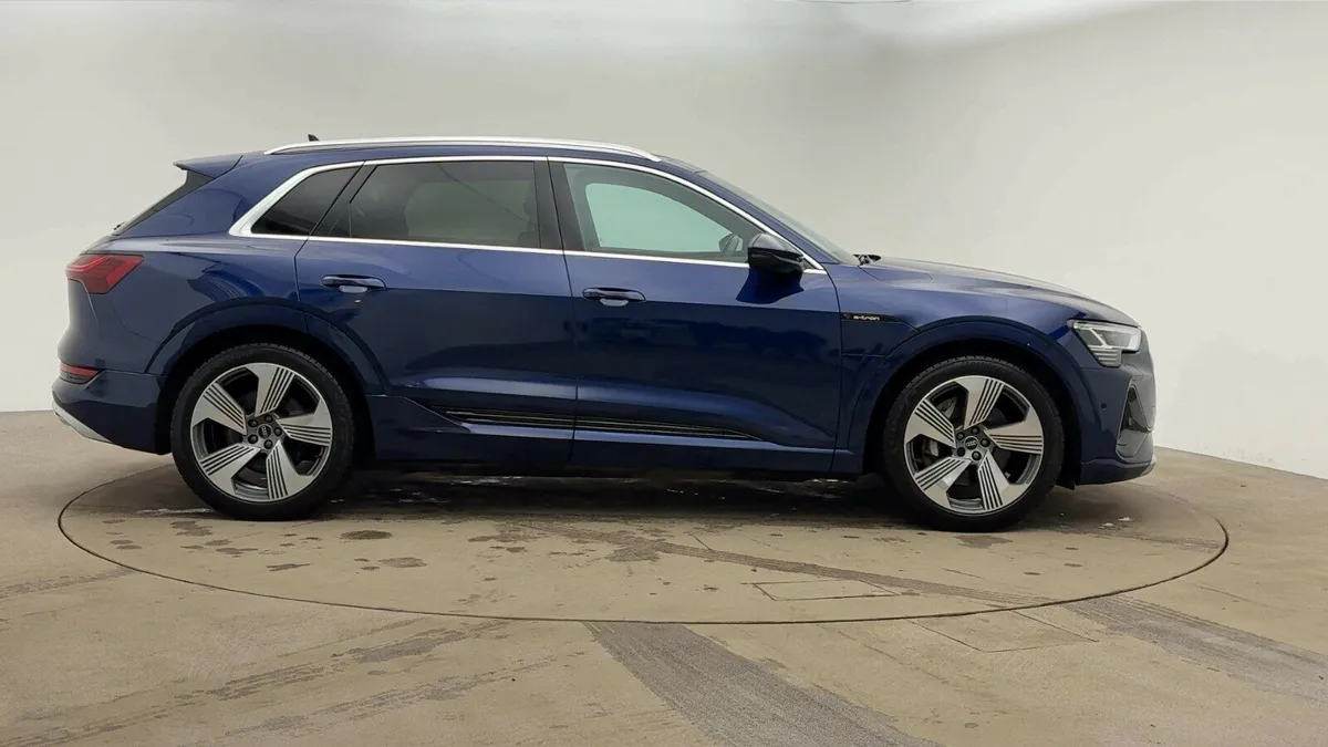 Audi E-tron Estate S Line - Image 2