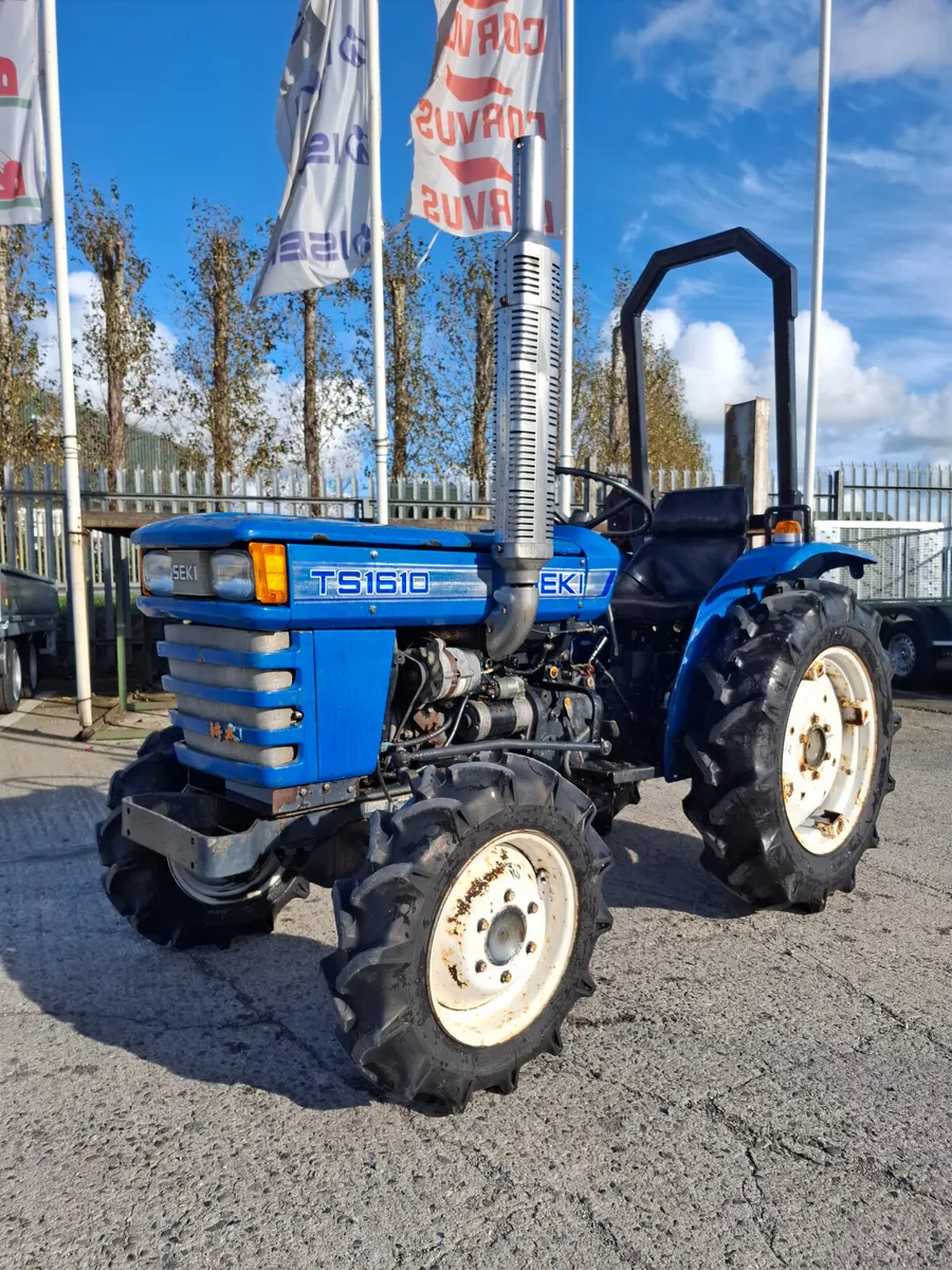Iseki TS1610 Vintage Compact Tractor - Image 2