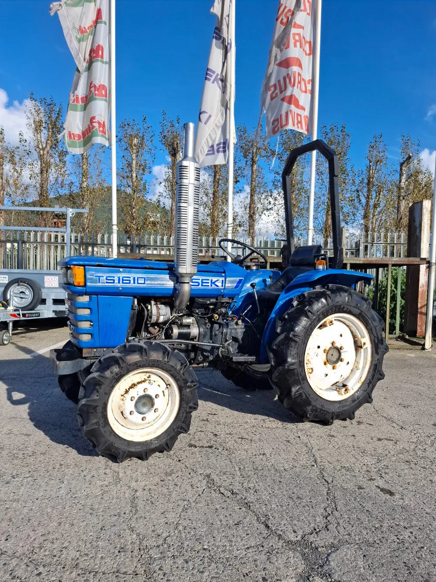 Iseki TS1610 Vintage Compact Tractor - Image 1