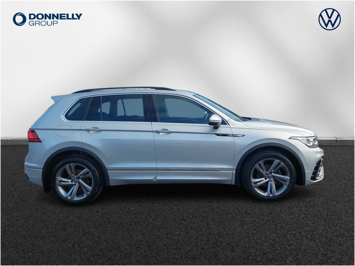 Volkswagen Tiguan Estate Special Edition R-Line Ed - Image 4