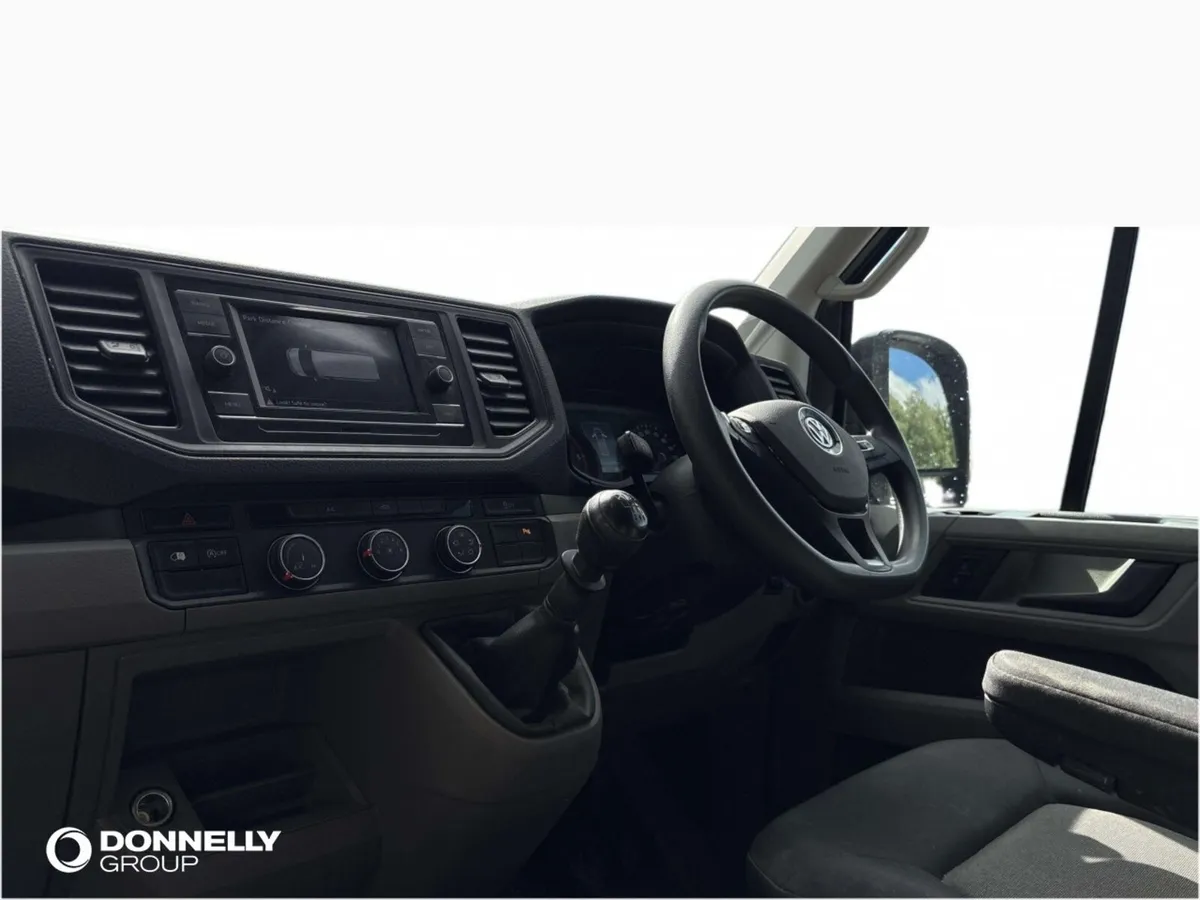 Volkswagen Crafter Cr35 Lwb Diesel Fwd Trendline - Image 2