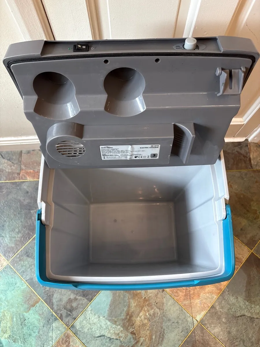 Electric Cooler Box - Image 3