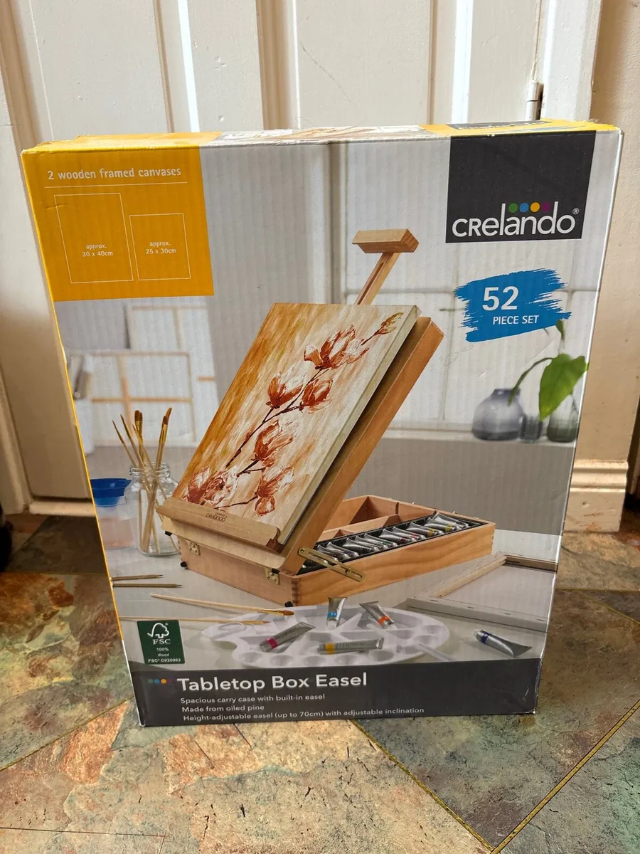 Tabletop Box Easel