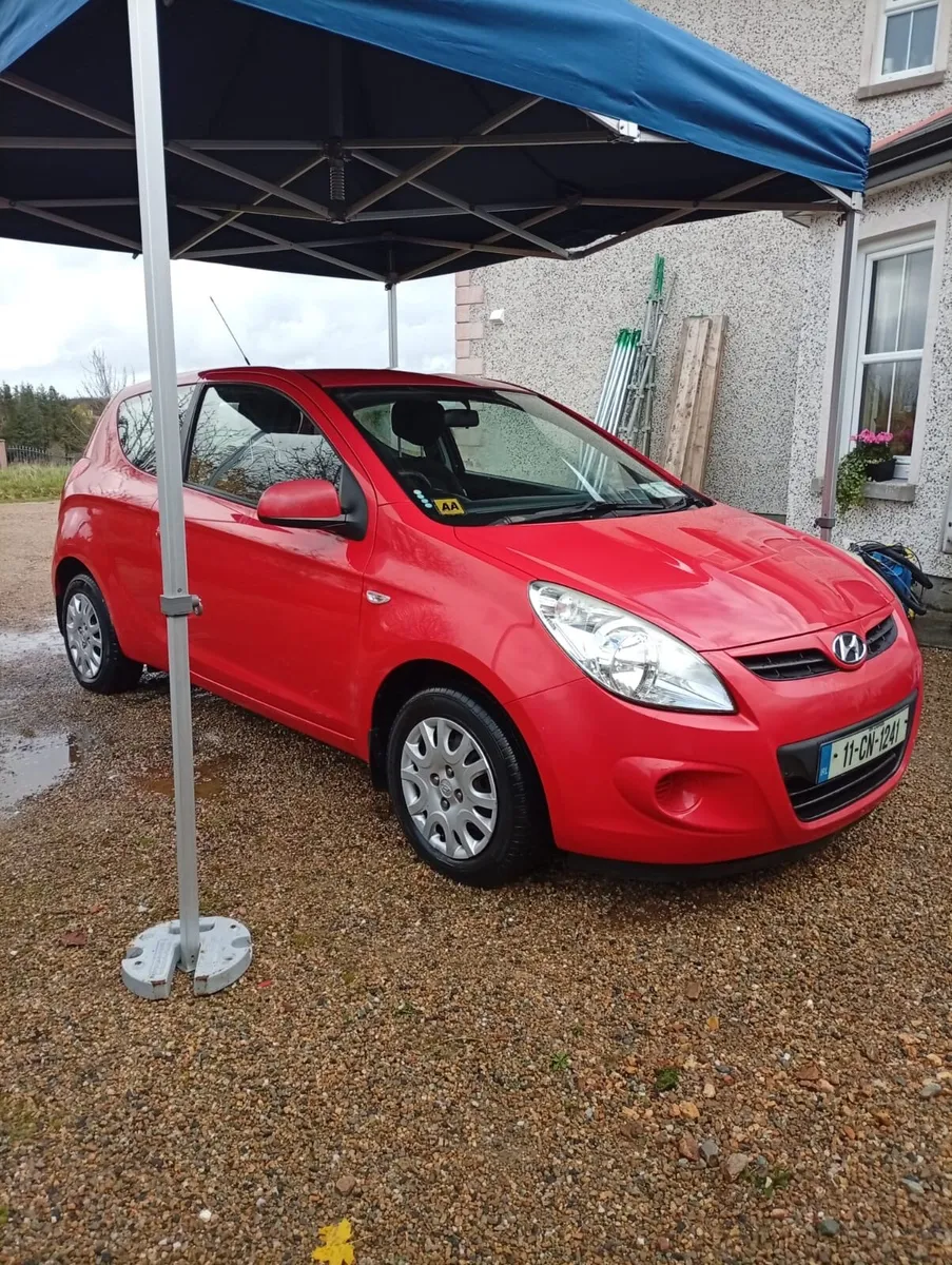 Car - Image 1