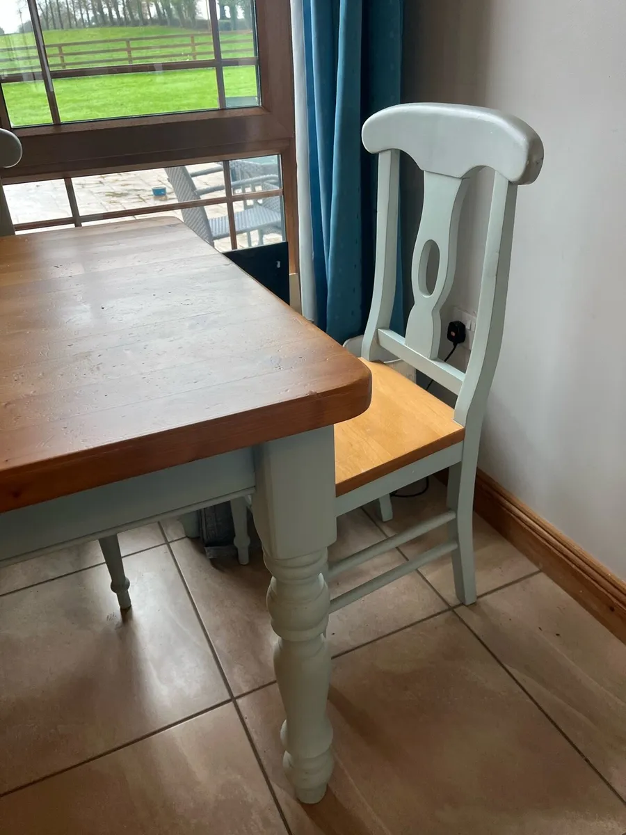 Kitchen table chairs - Image 2