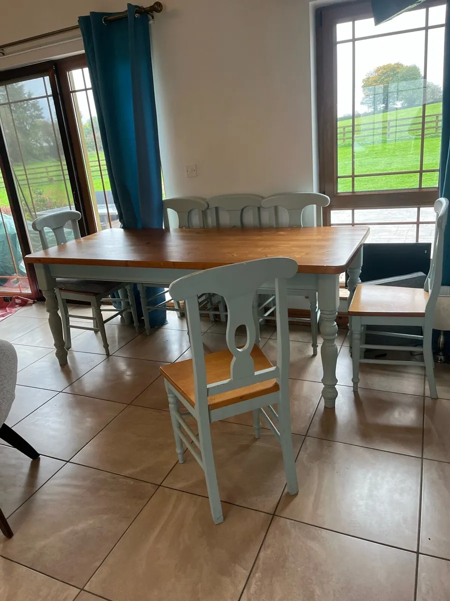 Kitchen table chairs - Image 3