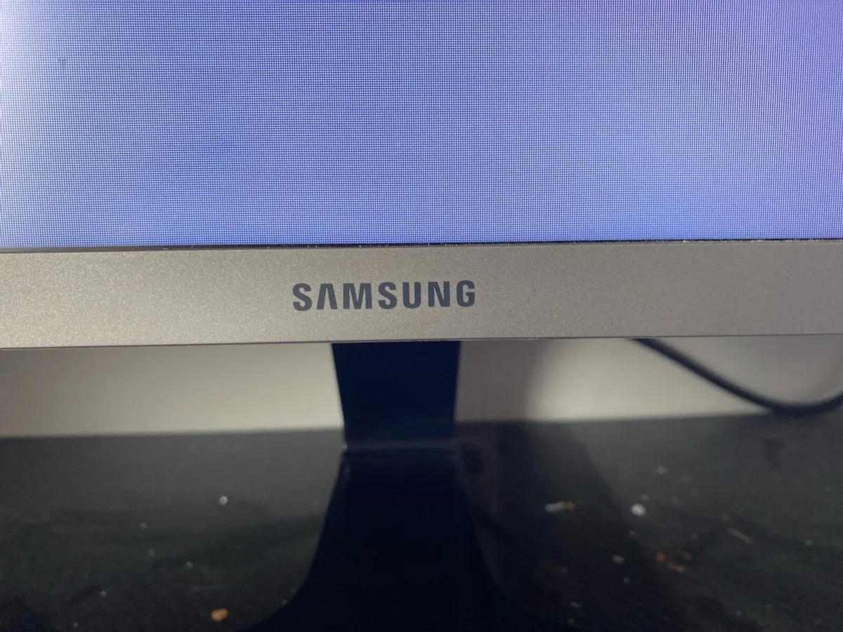 Computer monitor - Image 2