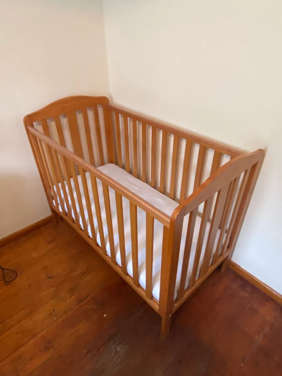 Cot and mattress - Image 1