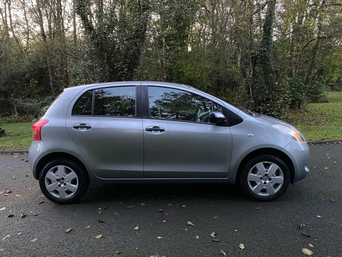 2008 Toyota Yaris - Image 4