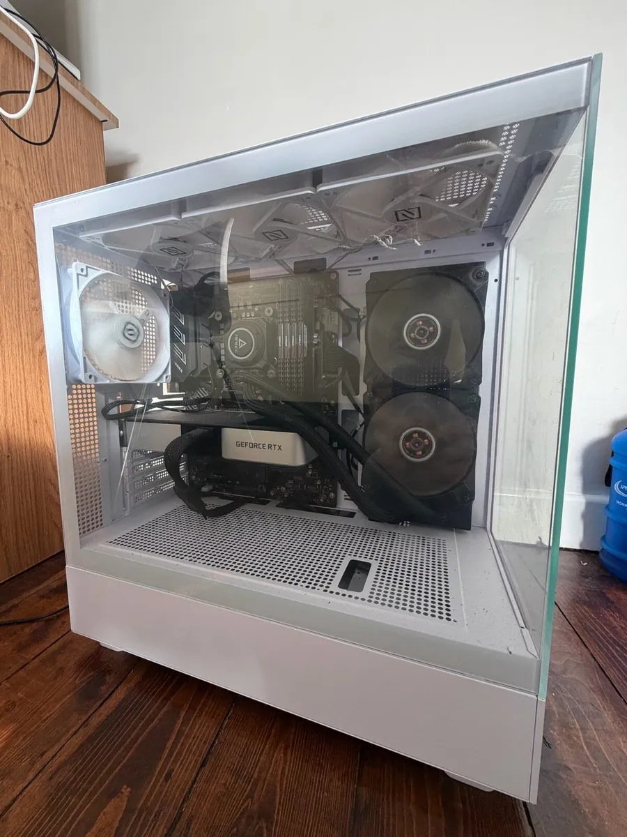 High Performance Gaming PC - Image 1