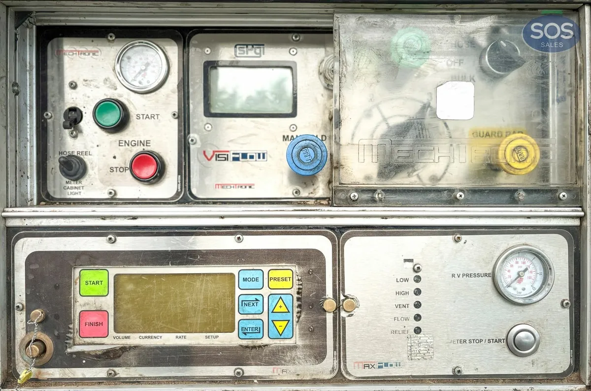 2019 DAF CF 340 FAN Rigid Tanker - Image 2