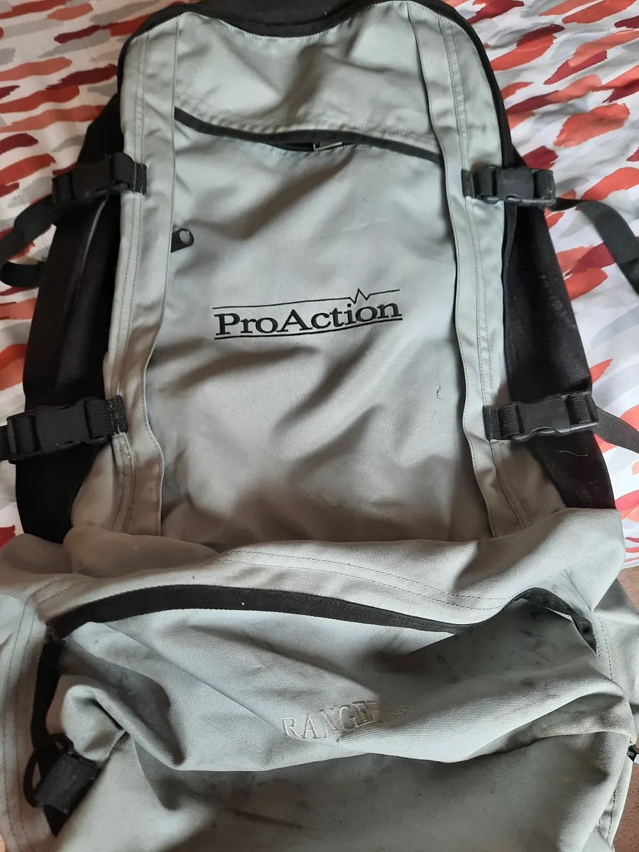80  litre  back pack - Image 2