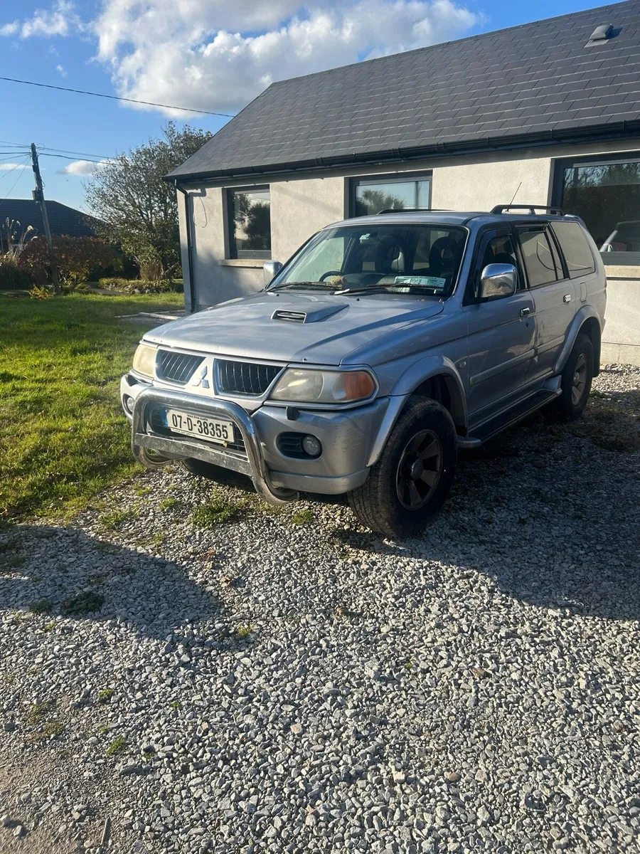 Pajero Sport 07 - Image 2