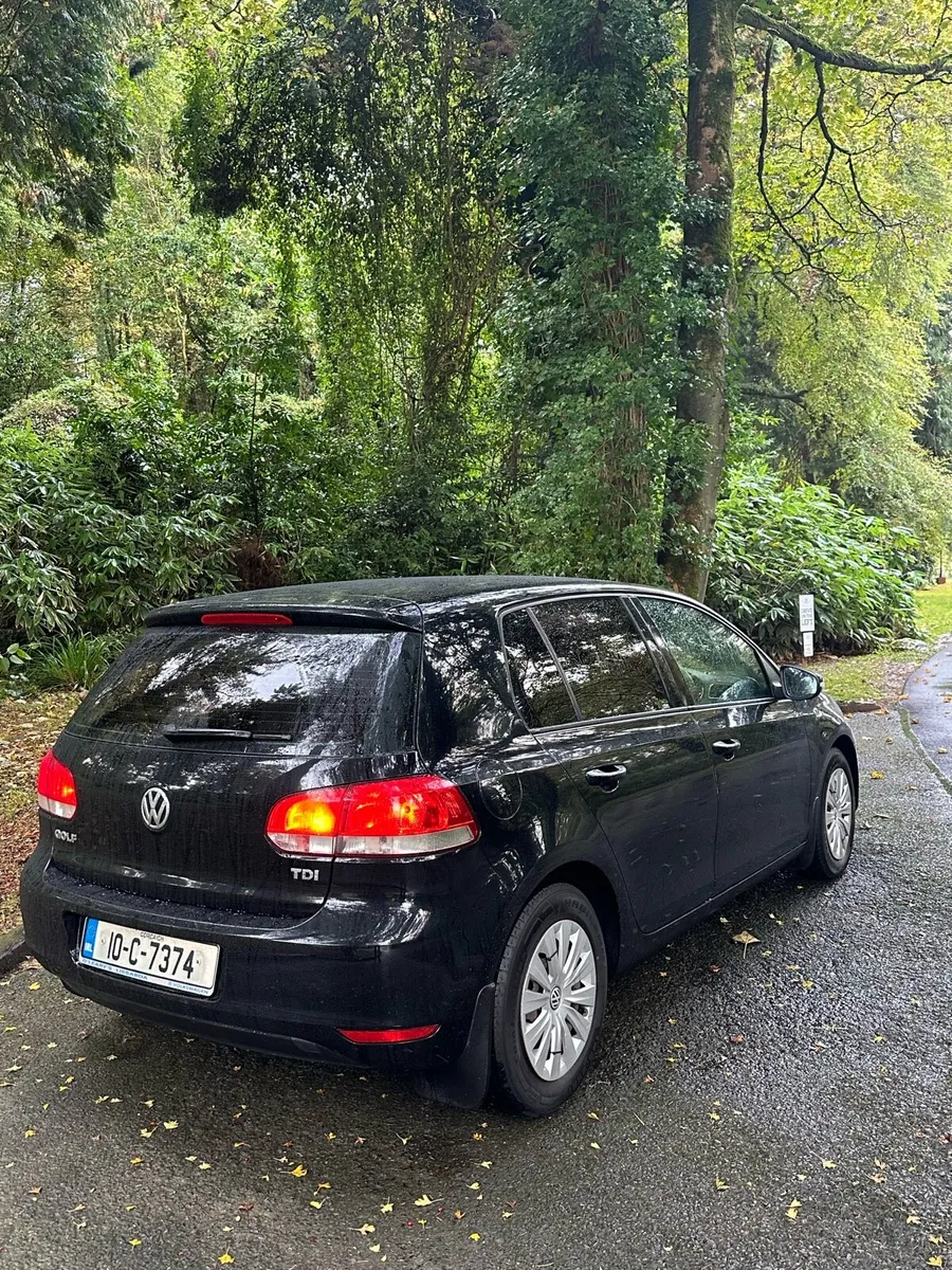 Volkswagen Golf - Image 4