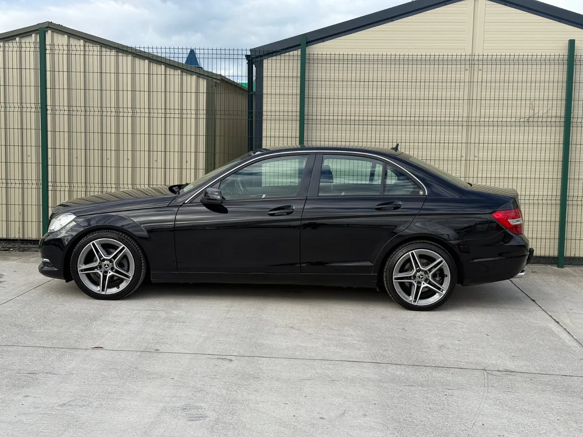 Mercedes C-Class 2014 Low Miles - Image 4