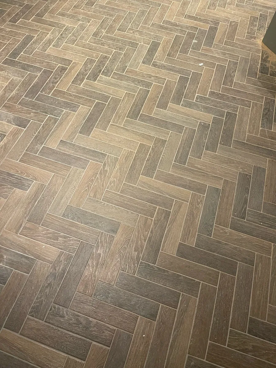 Floor tiles Herringbone - Image 1