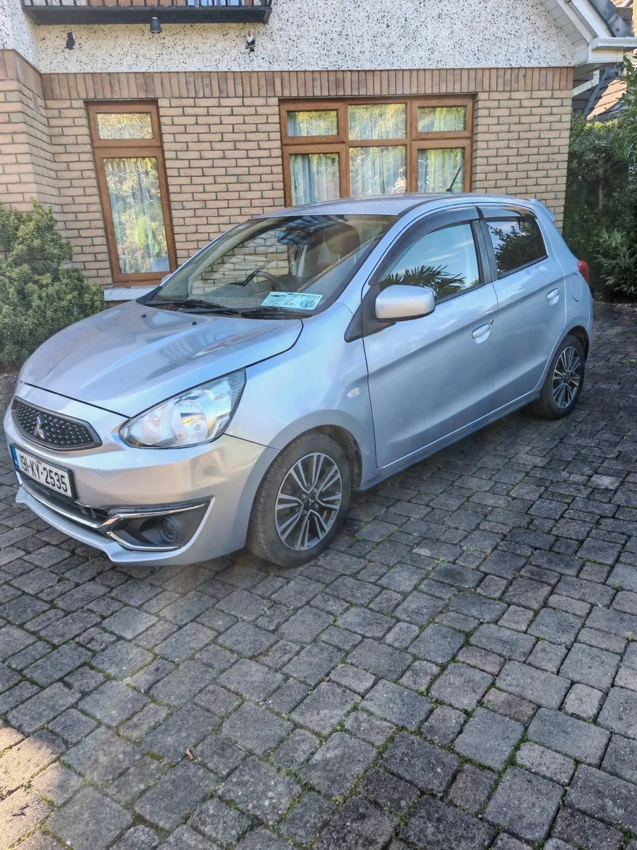 Mitsubishi Mirage 2019 - Image 2
