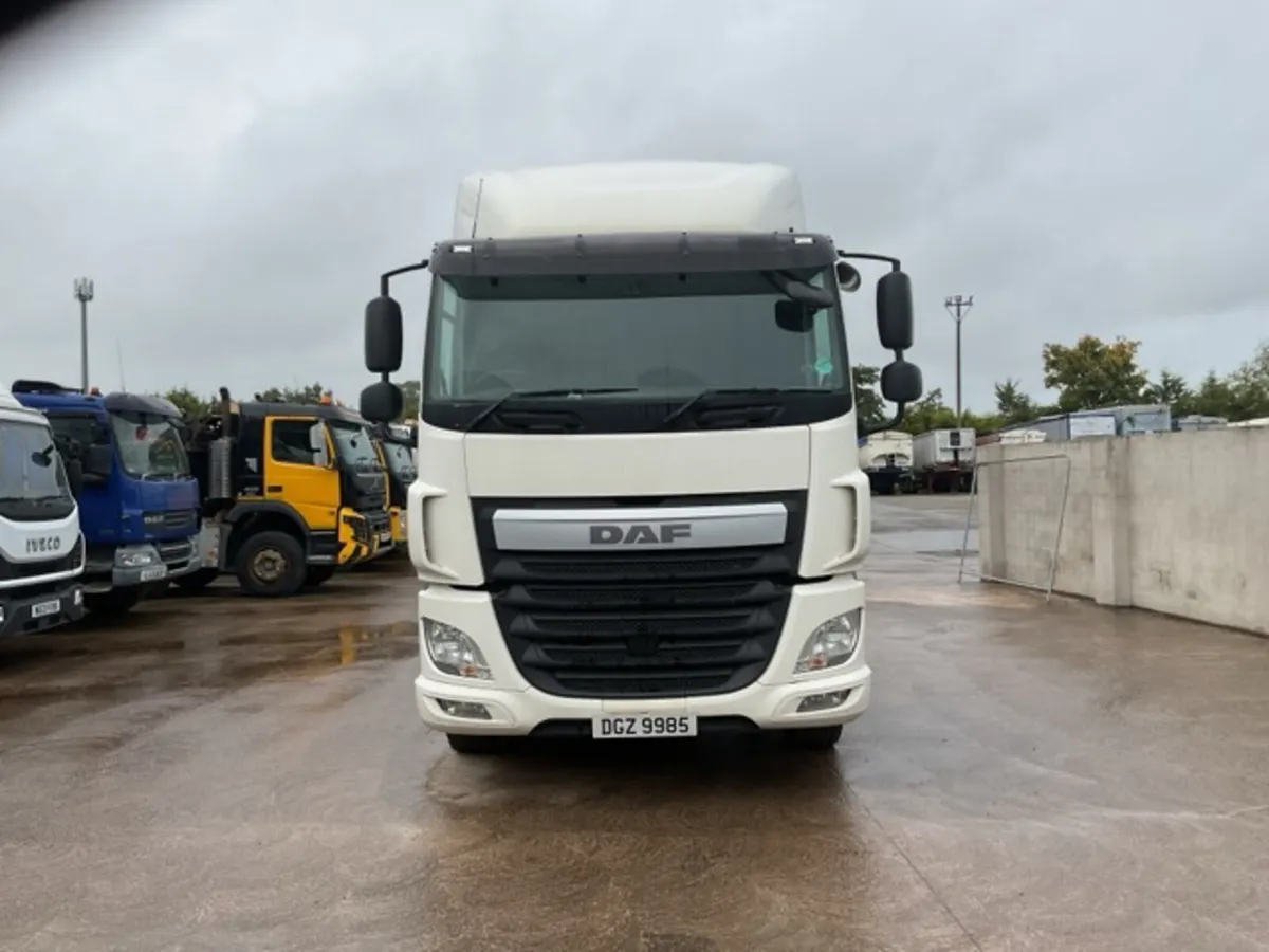 2016 DAF CF440 4x2 Unit. Choice - Image 2