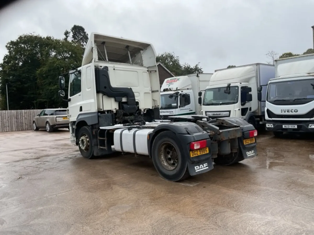 2016 DAF CF440 4x2 Unit. Choice - Image 4
