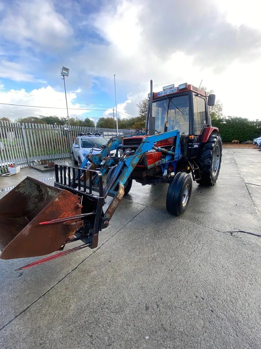 Case 885 XL - €7,300 + VAT - Image 1