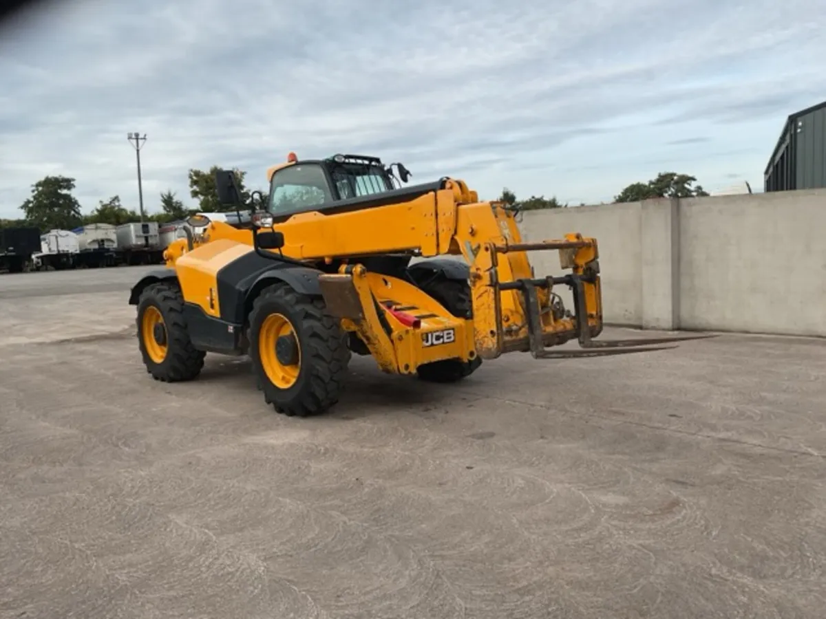2019 JCB 540-140 Hi Viz Turbo Powershift T/Handler - Image 1
