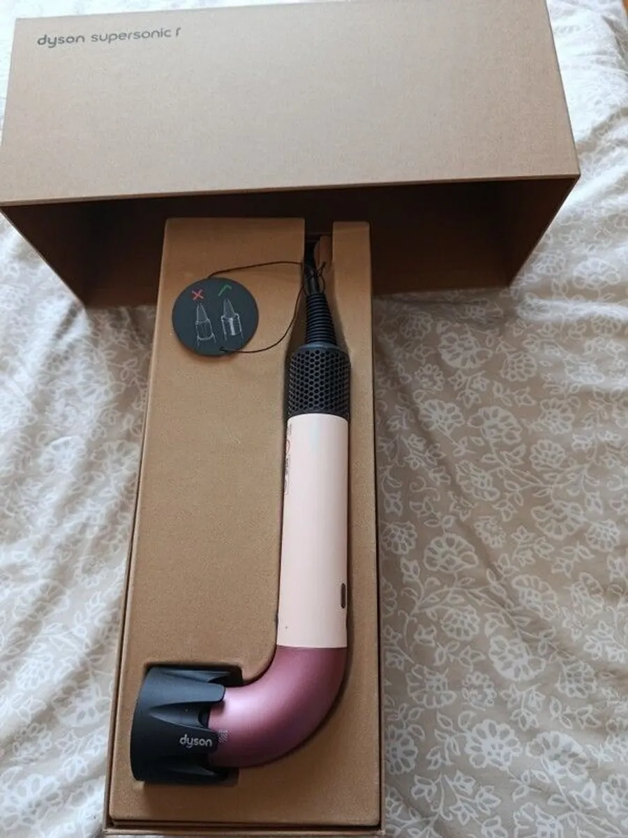 Dyson hair dryer - Image 2