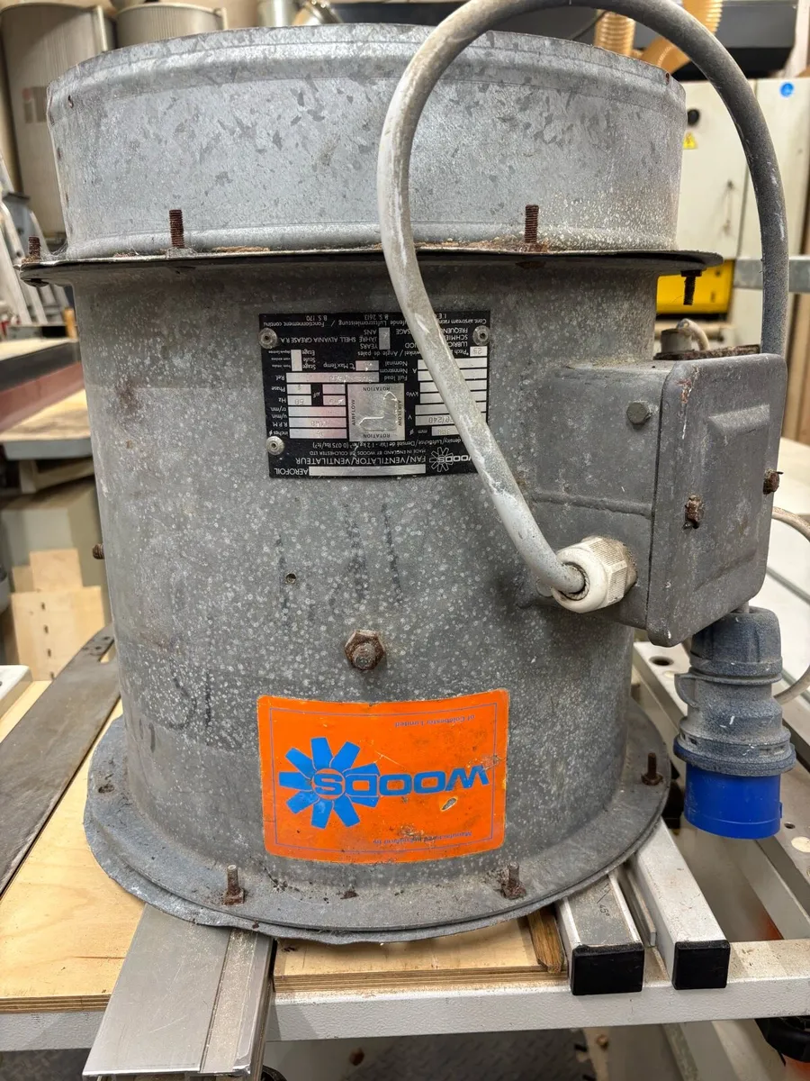 Dust Extractor - Image 1